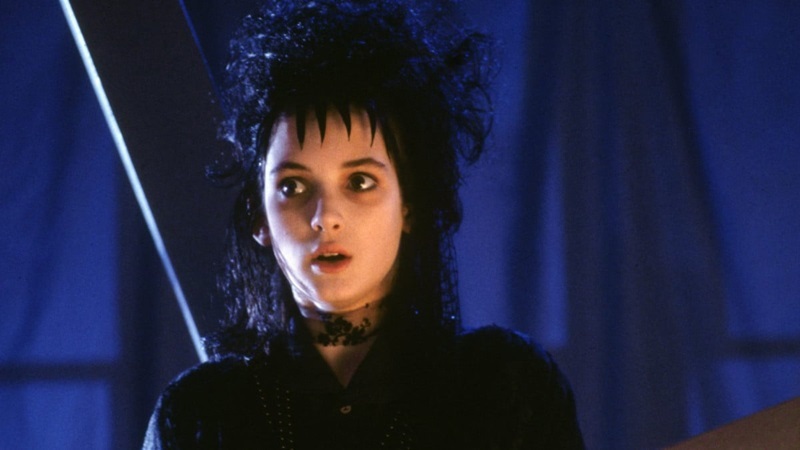 winona ryder age in beetlejuice