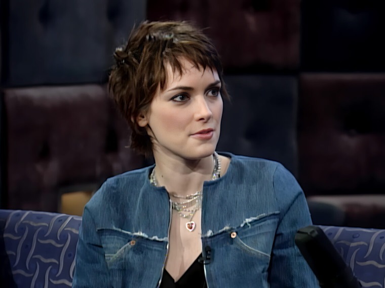winona ryder age in beetlejuice